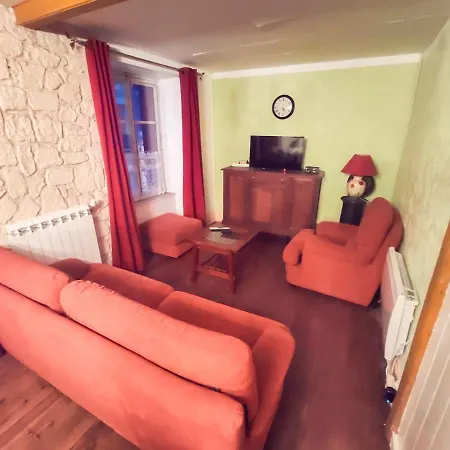 Grande Maison Dans La Cite Medievale De Holiday home *