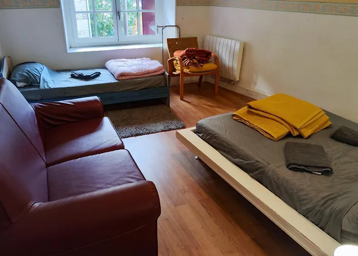 Grande Maison Dans La Cite Medievale De